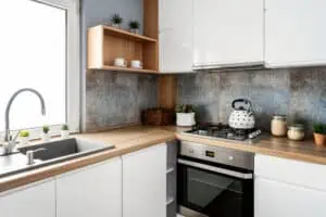 What is the best design for a small kitchen?