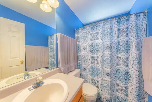 How to cheaply update a bathroom