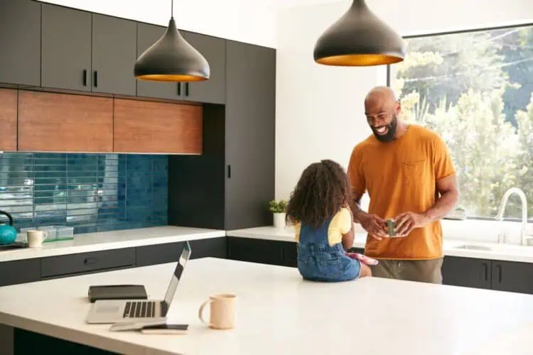 Exploring the Pros & Cons of Kitchen Islands