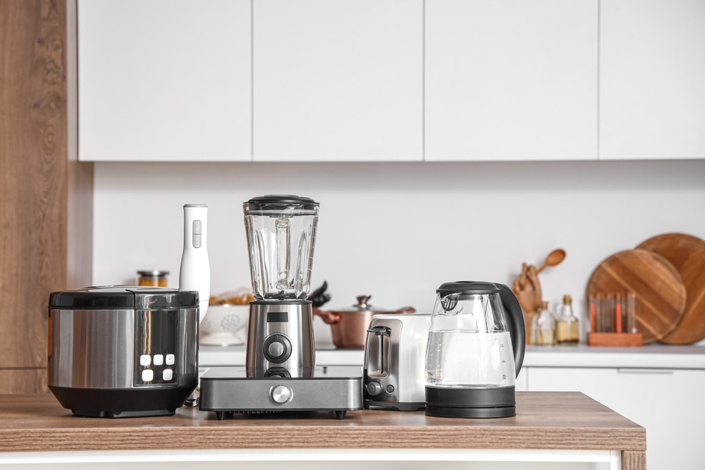 What is the ideal layout of a kitchen work area